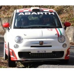 Fiat 500 Abarth napis na szybę